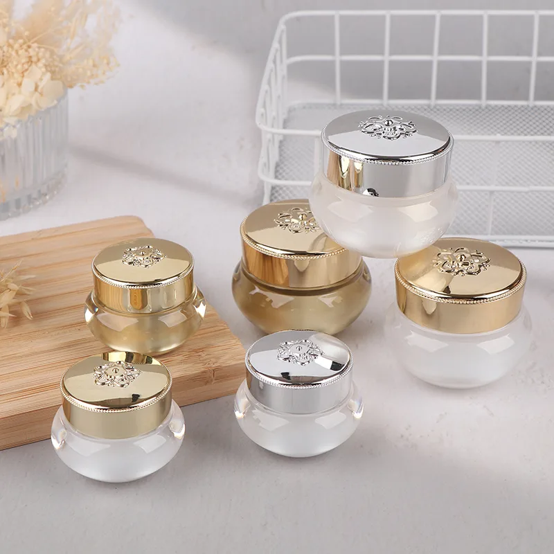 Pots de voyage vides en acryli - Luxury Skincare & Spa Reviews avis et prix