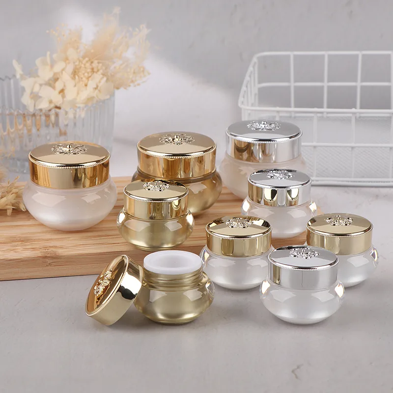 Pots de voyage vides en acryli - Luxury Skincare & Spa Reviews avis et prix